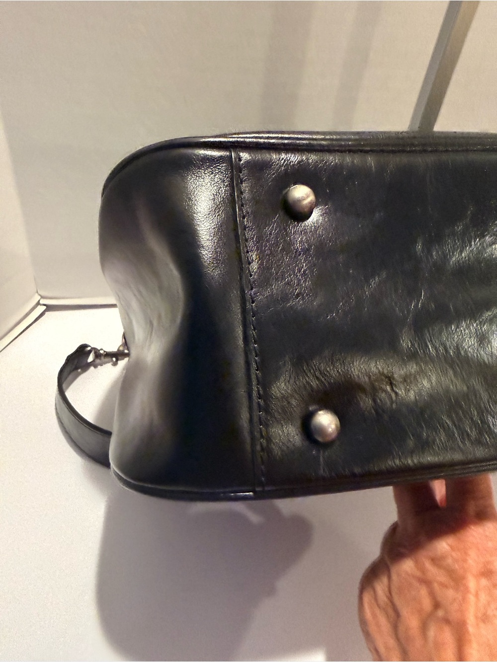 Patricia Nash Althani Black Leather Shoulder Bag with Crossbody Strap - Picture 7 of 16